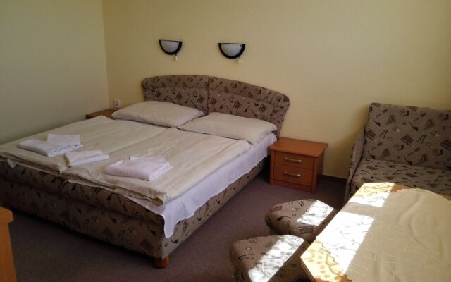 Hotel Toliar