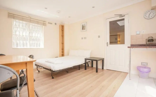 Captivating 1-bed Apartment in London
