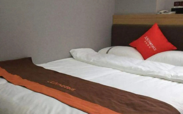 Junyi chain hotel (mei jia road, jiaxing)