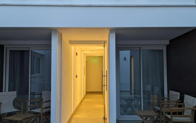 Tuck Inn