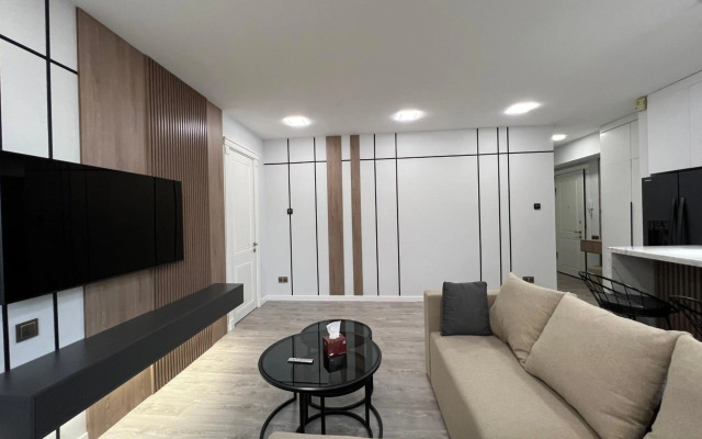 Derenik Demirchyan street, 2 bedrooms Modern, Beautiful apartment DE333