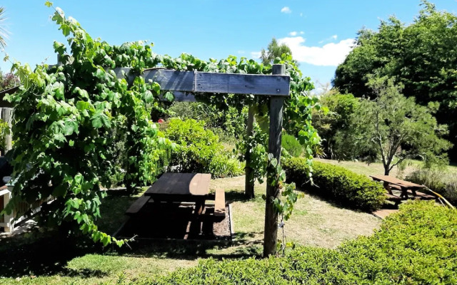 Eden's Edge Lodge