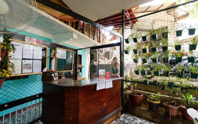 RedDoorz @ Dinagpan Street Coron