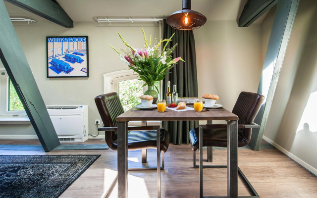 YAYS Amsterdam Maritime by Numa