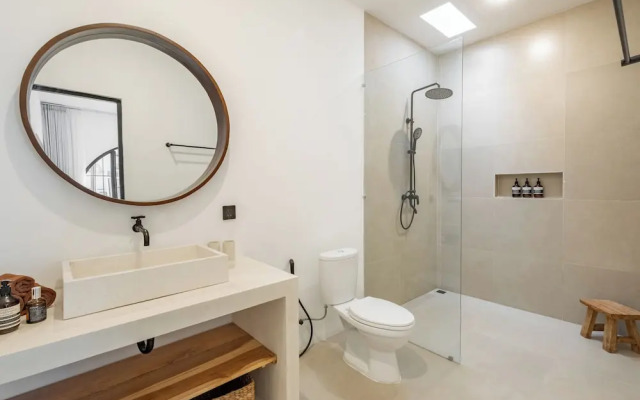 Villa Amra By Azure with Good Views