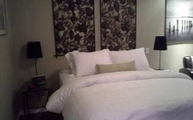Suite Amour Hobby Farm and B & B