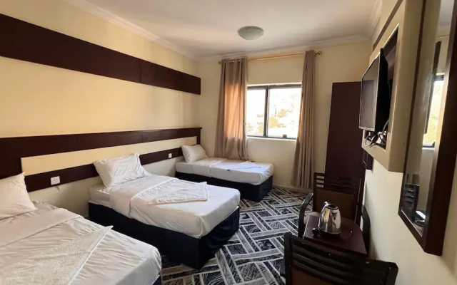 Durrat Al-ejaba Hotel