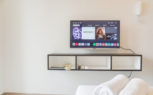 Comfortable And Well Design Studio Tokyo Riverside Pik 2 Apartment – Guest Rooms – Jakarta