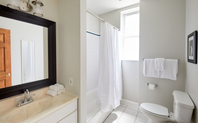 Charming 4BR in Lincoln Park by Sonder