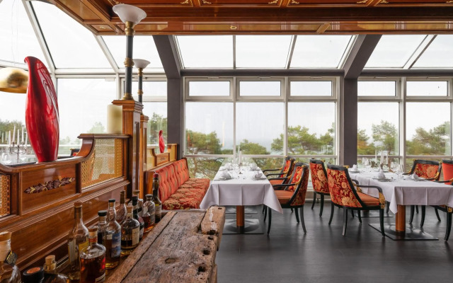 Rugard Thermal Strandhotel