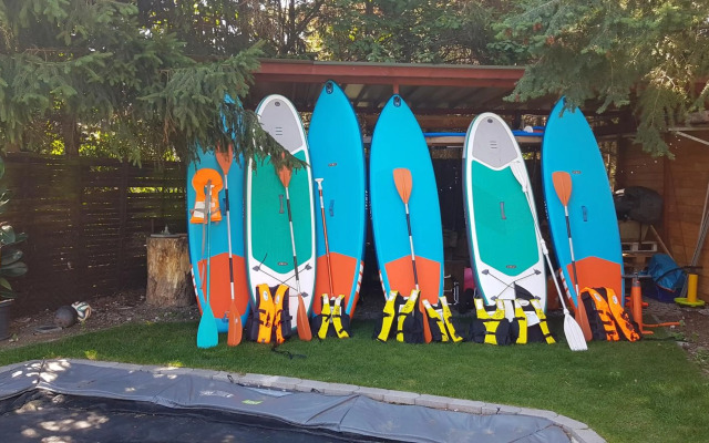 Pool & Lake Holiday Home