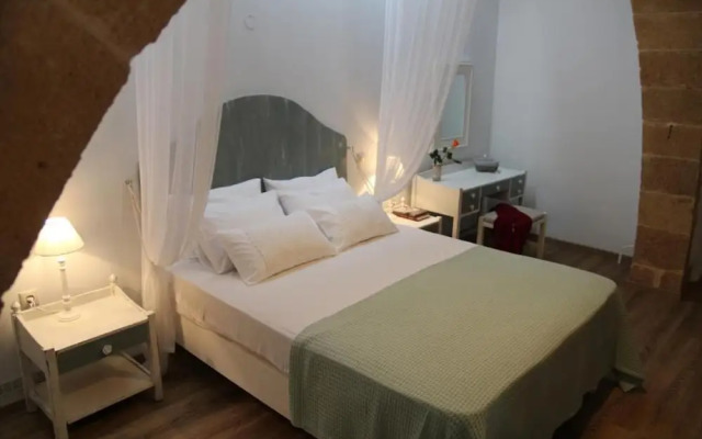 Meli Milon Villa