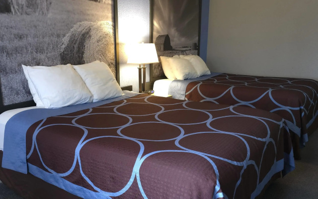 Super 8 by Wyndham Swift Current