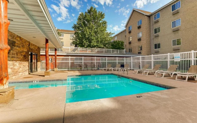 Stoney Creek Hotel Columbia