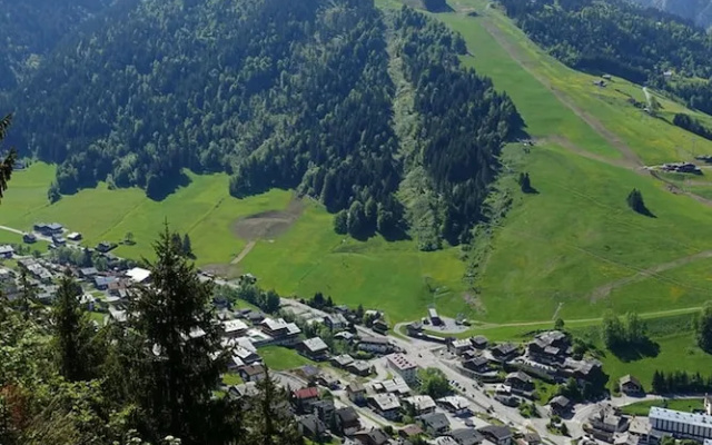 Apartment With one Bedroom in La Perriere, With Wonderful Mountain View, Furnished Garden and Wifi - 5 km From the Slopes