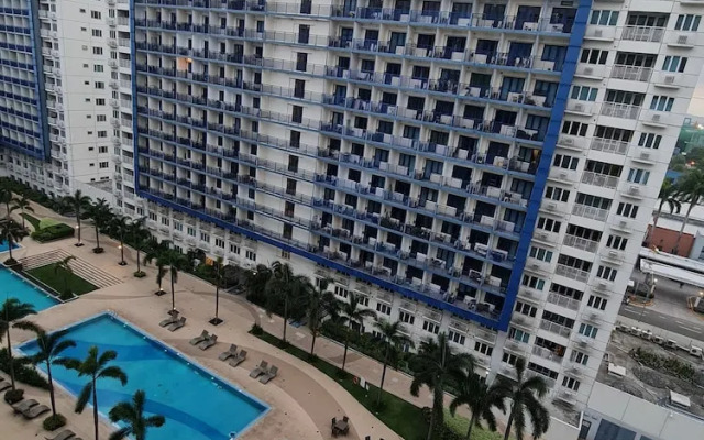 Sea Residences - Condo R Us