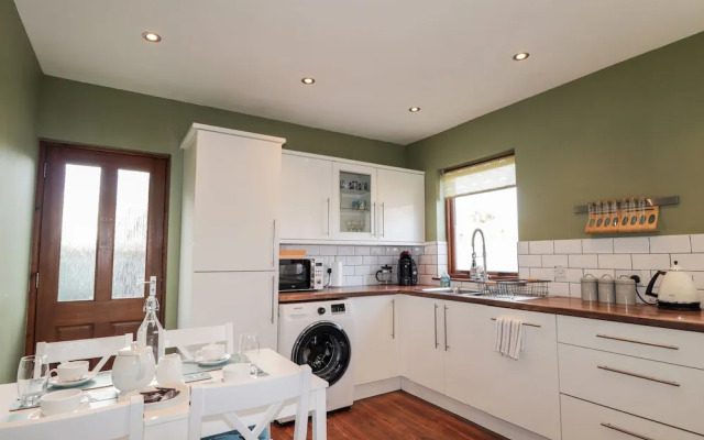 2 Seafield Place