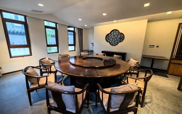 Holiday Inn Wuyuan Huazhong