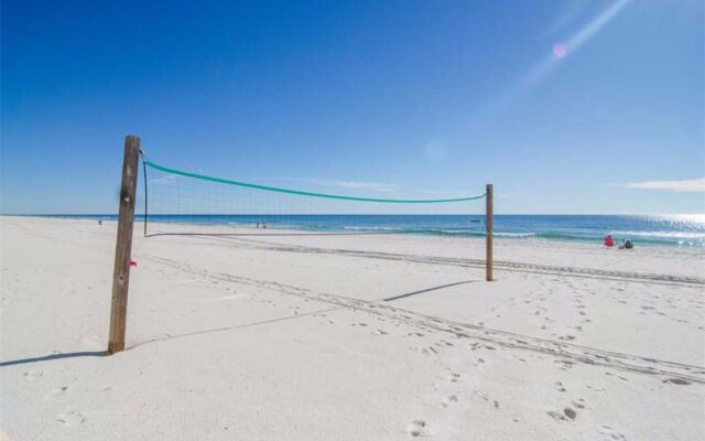 Grandview East Condominuims by Royal American Beach Getaways