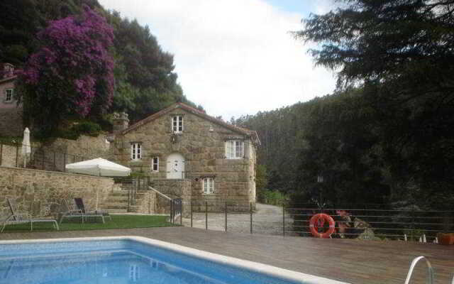 Hotel de Naturaleza Pesquería del Tambre