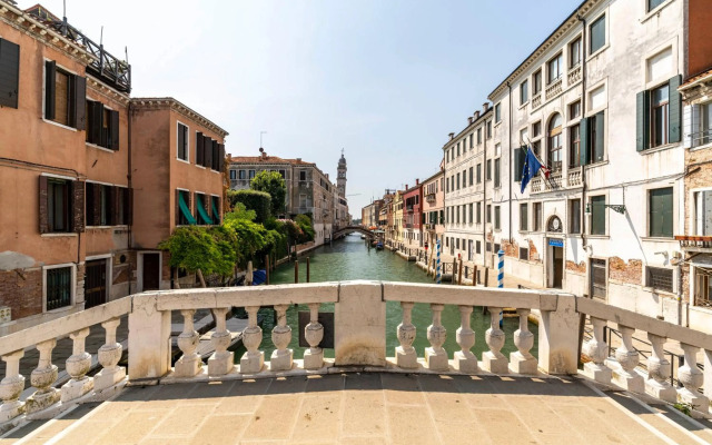 Ca’ Cappello Venetian Apartment M02074212072