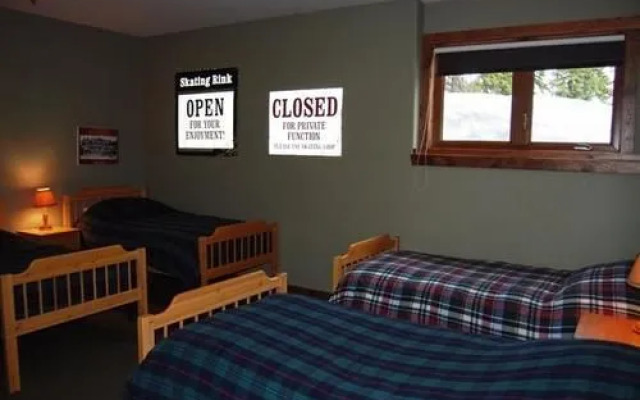 Keremeos Creek Crossing by Apex Accommodations