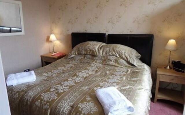 Quilt and Croissants