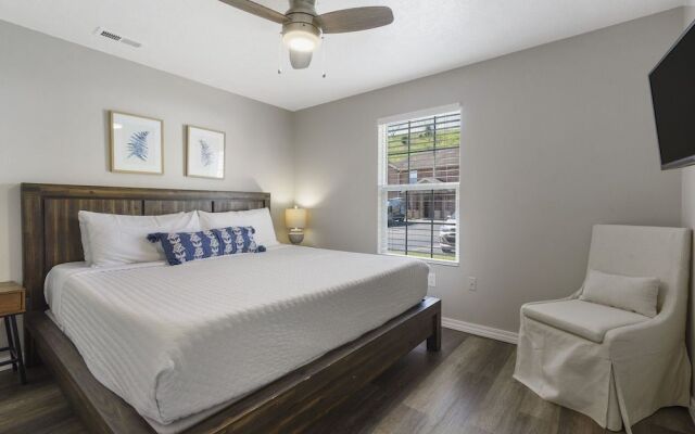 Hillside Lodge - Enjoy Music Venues & the Open Air