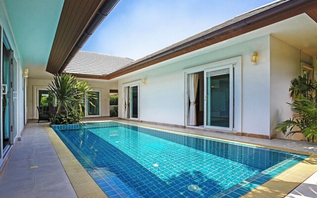 Rossawan Pool Villa