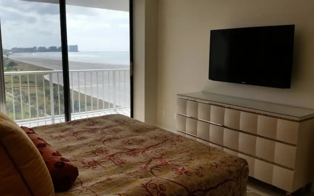 South Seas Tower 3 1009