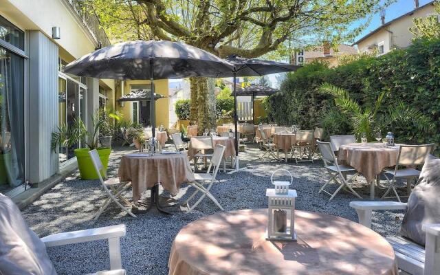 Hôtel Restaurant La Chaumière