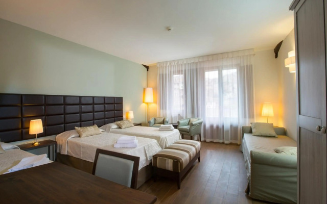 Hotel Alma Domus