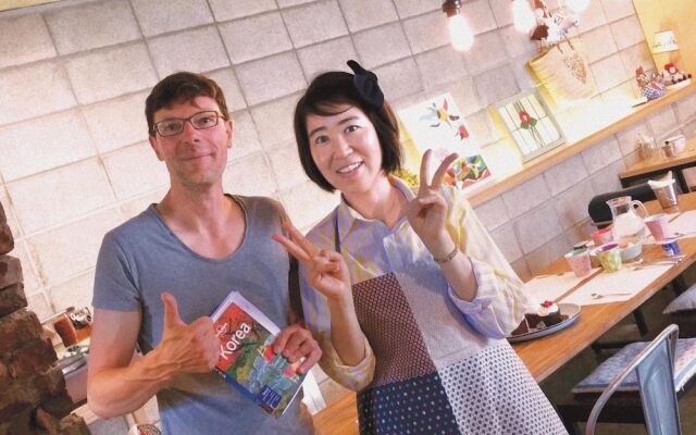 Hide & Seek Guesthouse