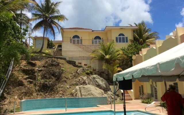 Hotel Lucia Beach