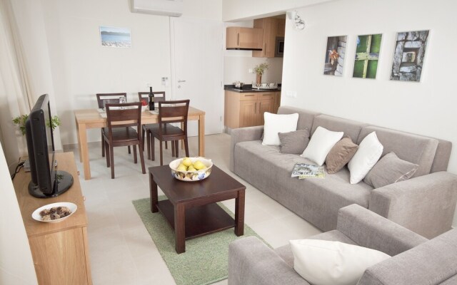 EOL Apartments