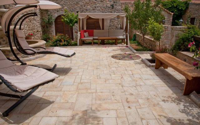 Archontiko Hatzipanayiotis