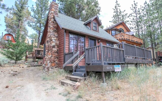 Serenity Slopes by Big Bear Cool Cabins