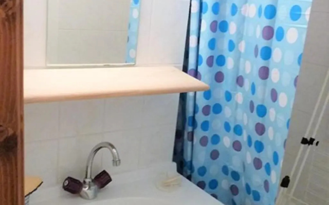 Appartement Le Biot, 2 pièces, 6 personnes - FR-1-573-66