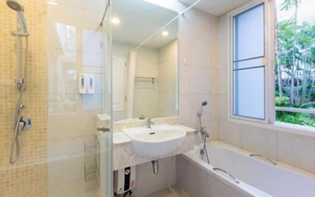 Baan Sanploen Huahin Condo By KK