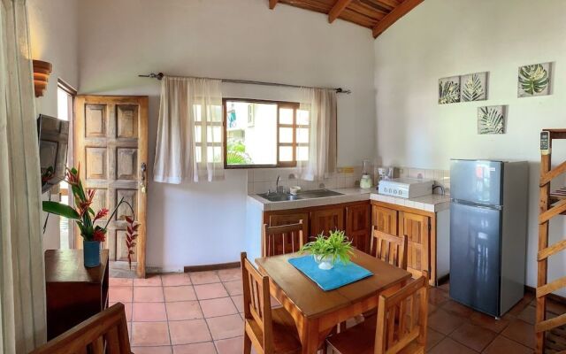 Ola Bonita BeachFront Apart Hotel