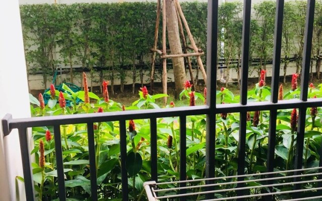 Baan Peang Ploen by Pattama