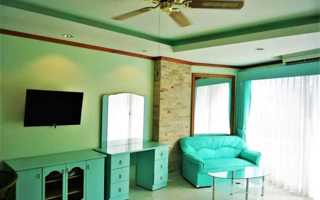 Lovely Studio at View Talay 1