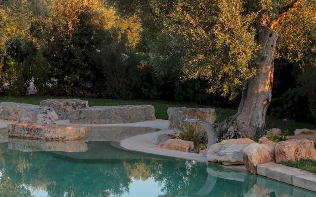 TD Trulli di Montaltino With Stunning Huge Pool