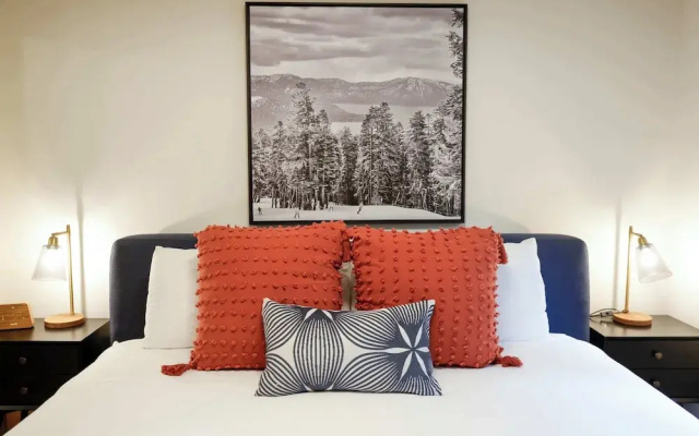 Modern Lake Tahoe Retreat Ski and Swim