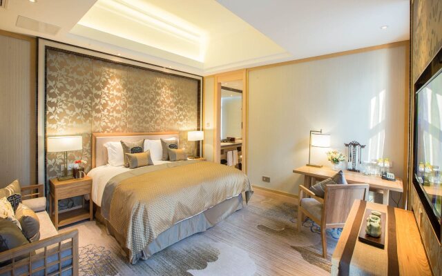 Taishan Blossom Hotel