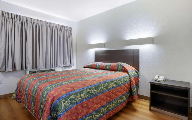 Rodeway Inn Winston Salem Route 52