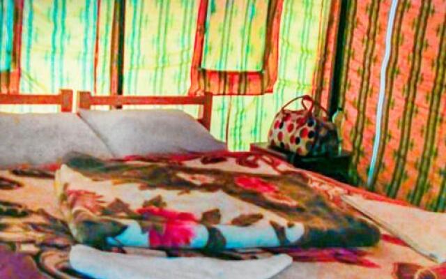 1 BR Tent in Chakzot-Hunder, Leh, by GuestHouser (483B)