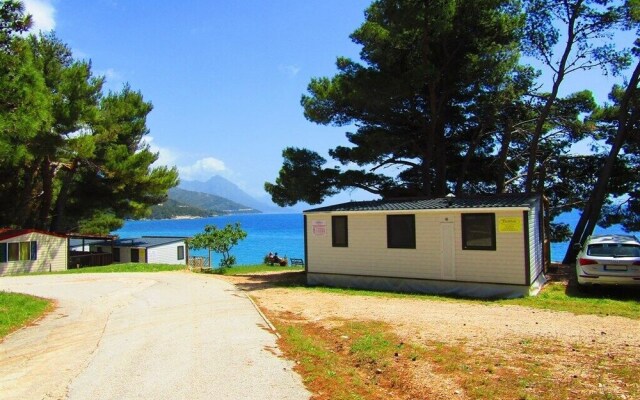 Victoria Mobilehome Camping Dole