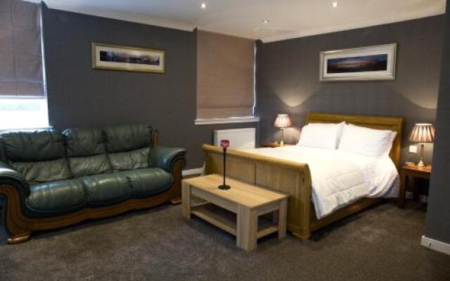 Ahaven B & B