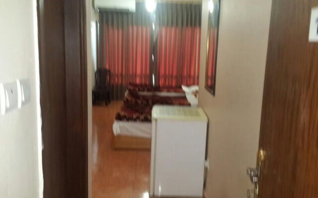 Al Amer 1